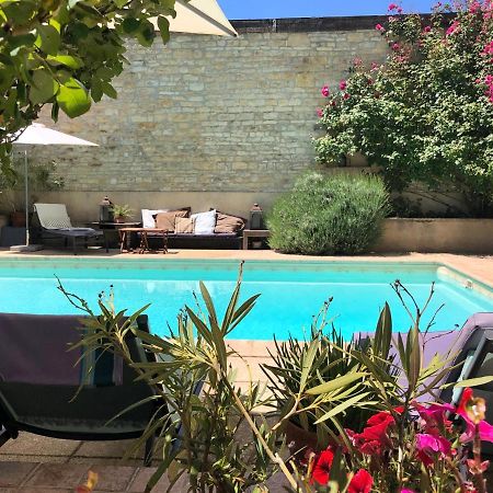 Bed and Breakfast La Cour des Délices Gigny  Exterior foto